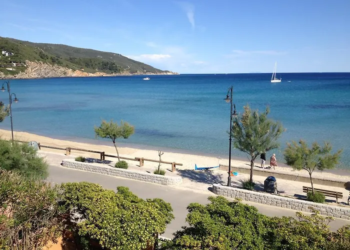 La Baia - Spazio Esterno, Clima E Posto Auto Appartement *